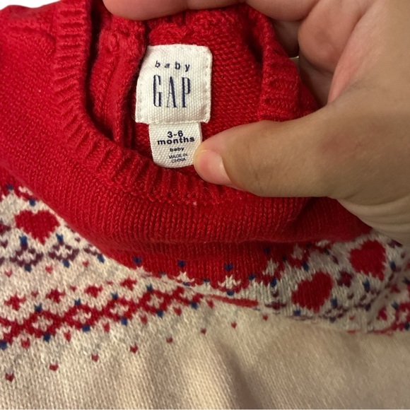 Baby Gap Holiday Red Sweater Dress 3-6 Months Christmas - Picture 2 of 3